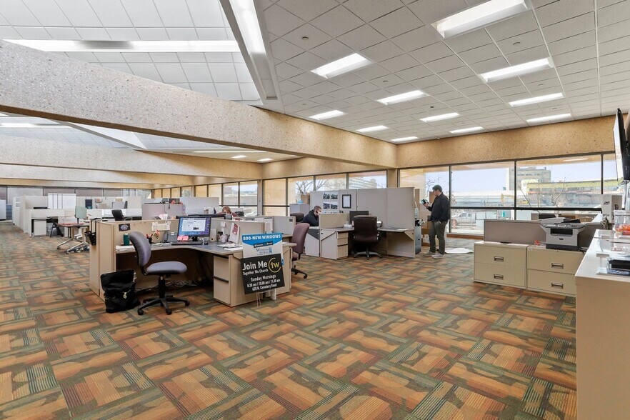 More Photos Of 100 Summit Ave, Hagerstown Office For Sale