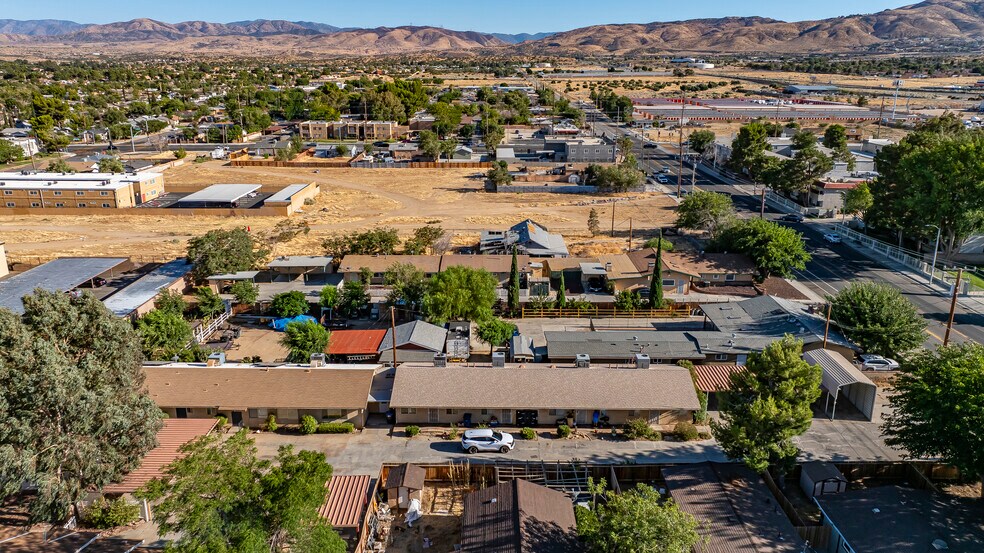More Photos Of 38110 10th St E, Palmdale Apartments For Sale