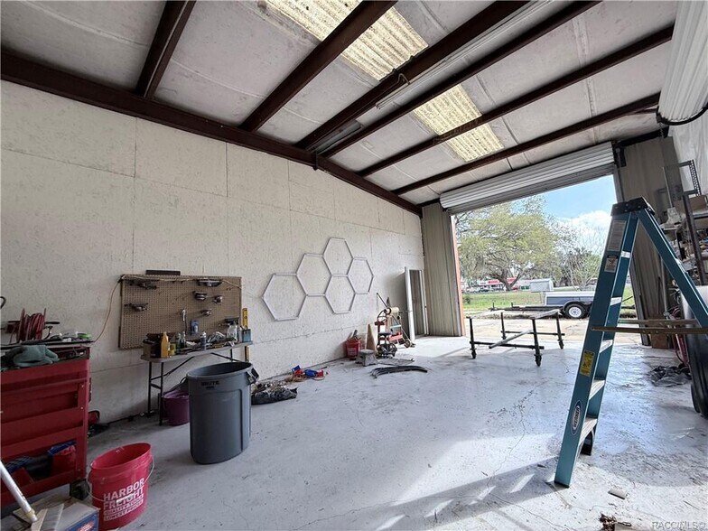 More Photos Of 8 Highway 19 N, Inglis Warehouse For Sale