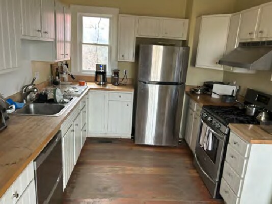 More Photos Of 2170 62nd St, Fennville Winery Vineyard For Sale