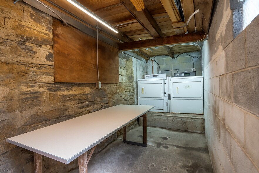 More Photos Of 350 E 193rd St, Bronx Apartments For Sale