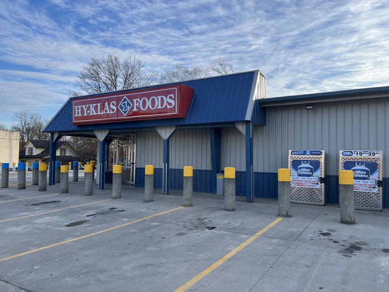 Primary Photo Of 103 N East St, Plattsburg Storefront For Sale