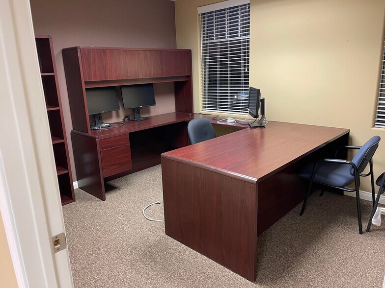 More Photos Of 437 N Riverside Ave, Rialto Loft Creative Space For Lease