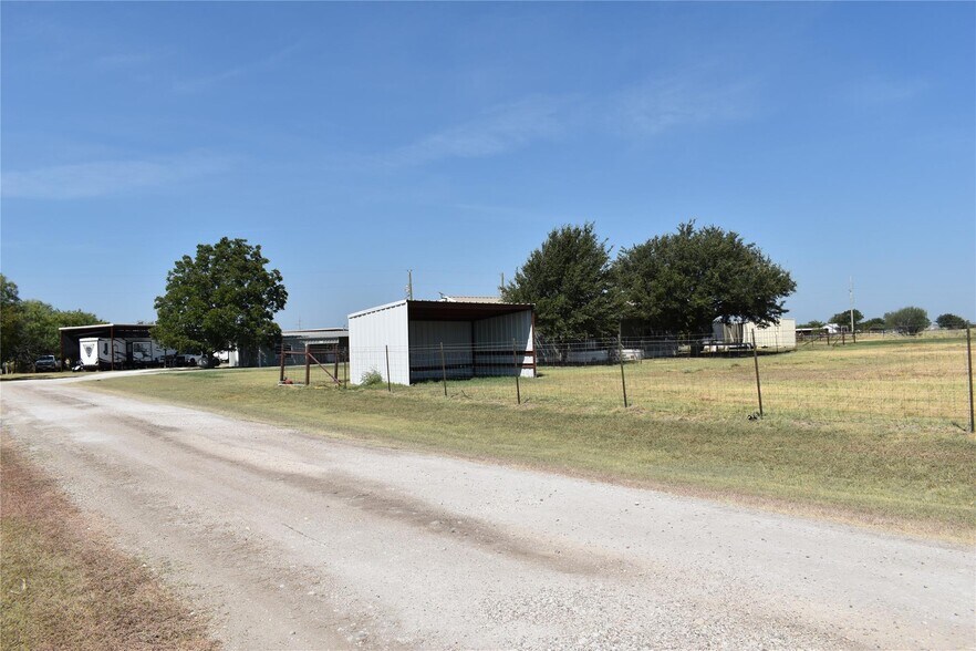 More Photos Of 3073 FM 933, Whitney Manufactured Housing Mobile Home Park For Sale