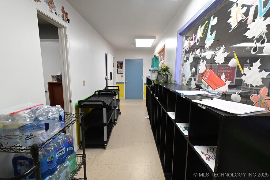 More Photos Of 1104 Campbell Rd, Warner Freestanding For Sale