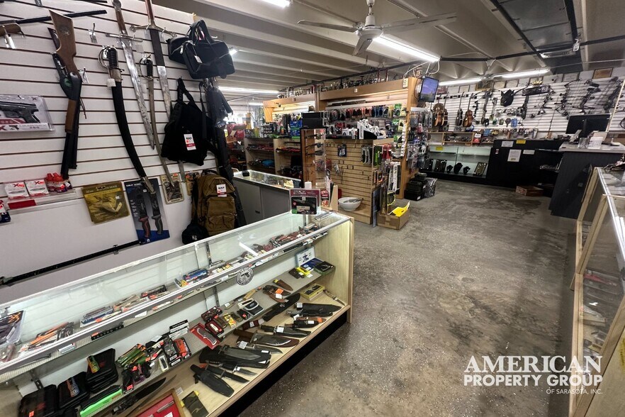 More Photos Of 5218 Duncan Rd, Punta Gorda Warehouse For Sale