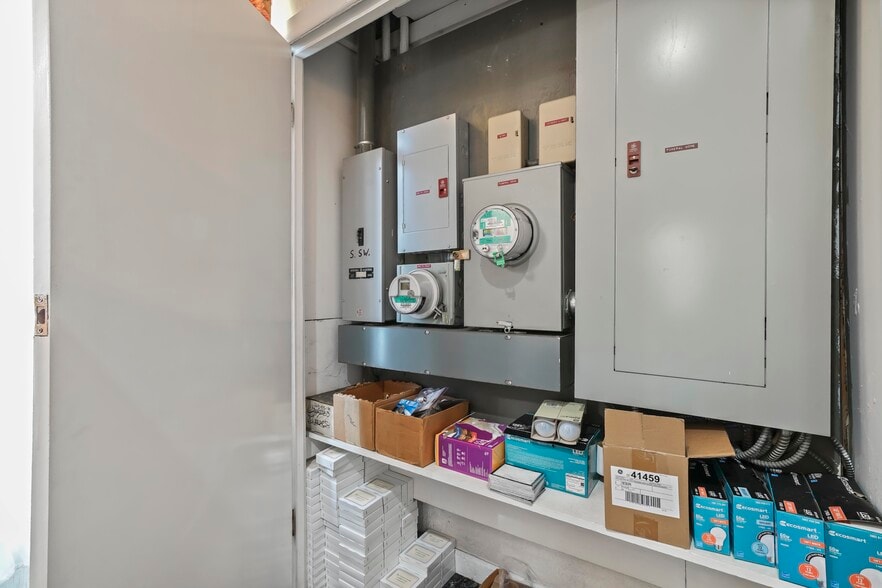 More Photos Of 509 Liberty Ave, Brooklyn Funeral Home For Sale