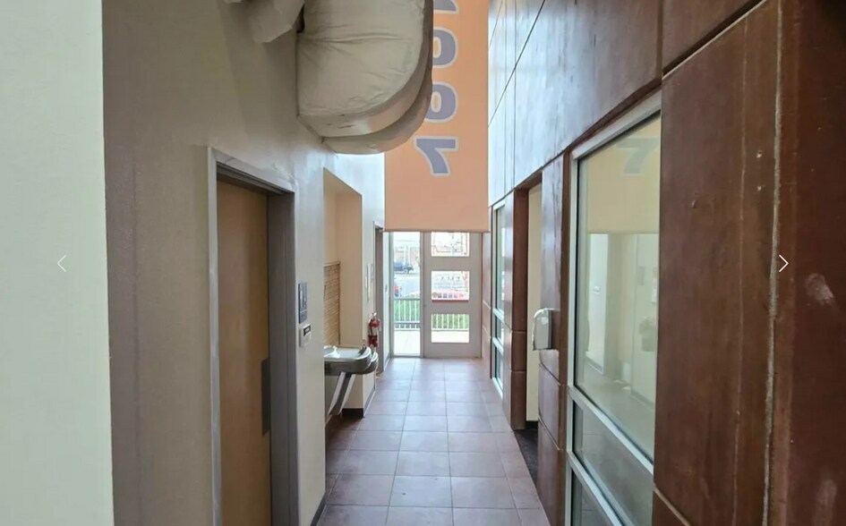 More Photos Of 1919 E Rio Grande Ave, El Paso Office For Sale