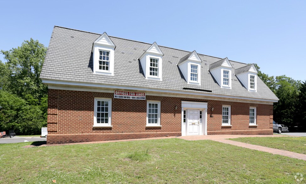 More Photos Of 15885 Kings Hwy, Montross Office For Sale