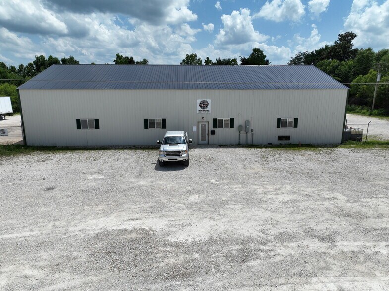 More Photos Of 100 Star Connection Dr, Wright City Warehouse For Sale