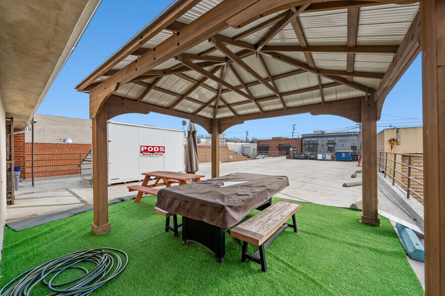 More Photos Of 122 Sheldon St, El Segundo Loft Creative Space For Sale