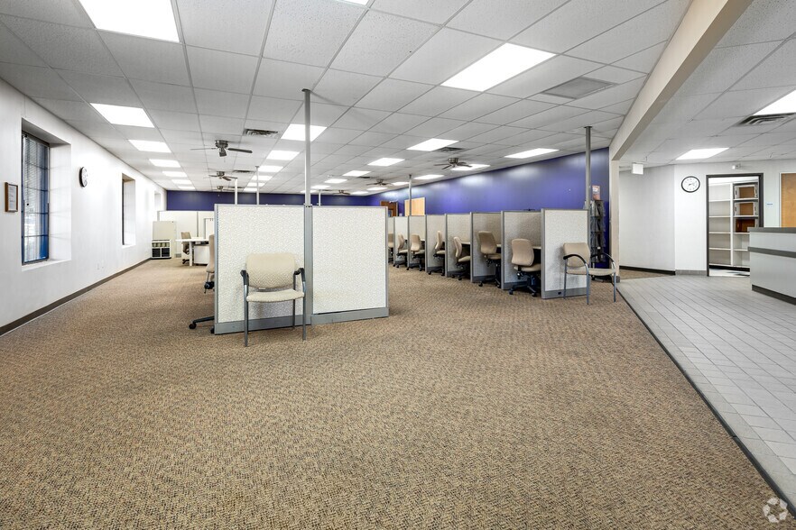 More Photos Of 1300 Teasley Ln, Denton Office For Sale