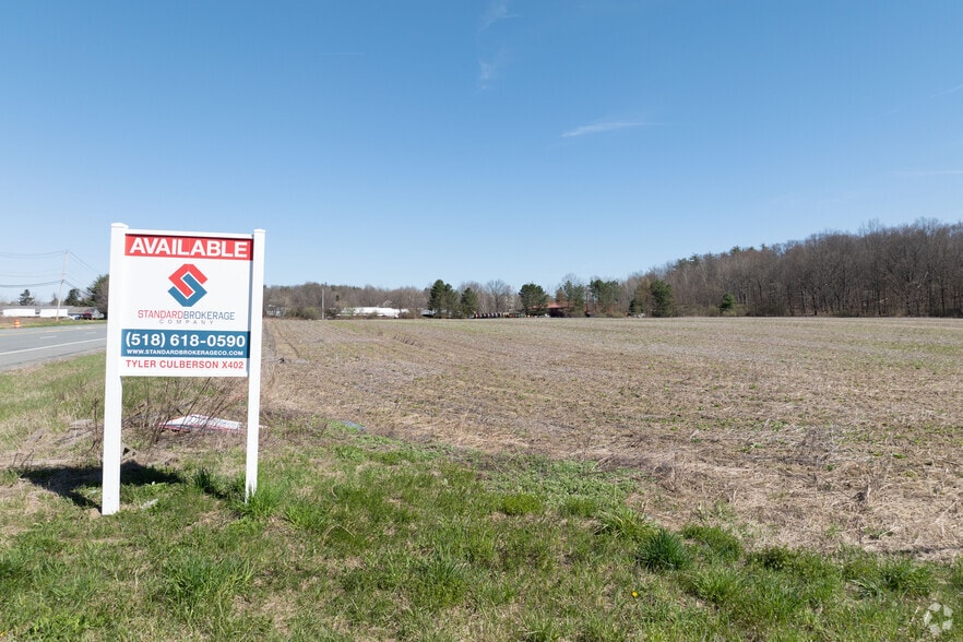 More Photos Of 2169 River Rd, Coeymans Unknown For Lease