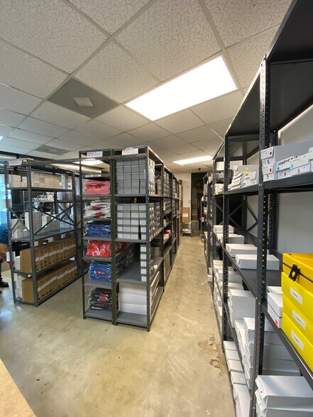 More Photos Of 20101-20161 NE 16th Pl, Miami Loft Creative Space For Sale