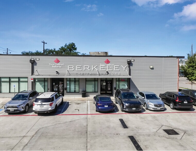 More Photos Of 2200 Yale St, Houston Medical For Sale