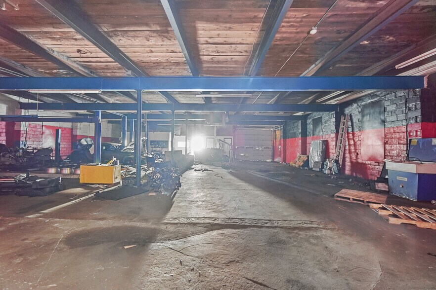 More Photos Of 72 PARKER St, Woonsocket General Retail For Sale