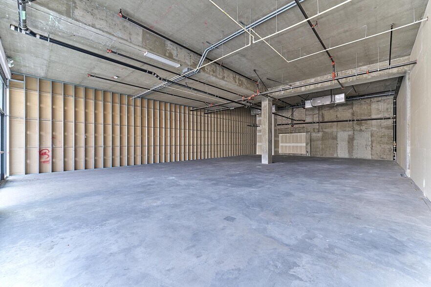 More Photos Of 3170 W Olympic Blvd, Los Angeles Apartments For Lease