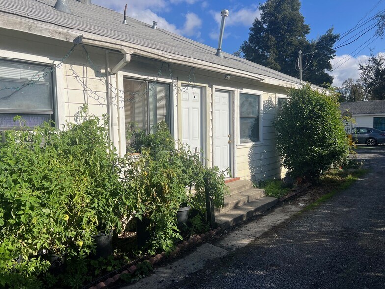 More Photos Of 106 Sebastopol Ave, Santa Rosa Apartments For Sale