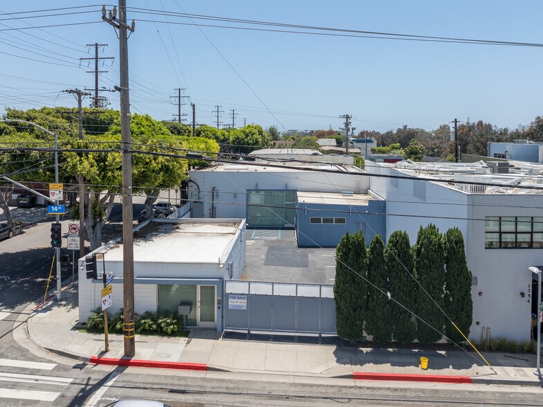 More Photos Of 1762 14th St, Santa Monica Office For Sale