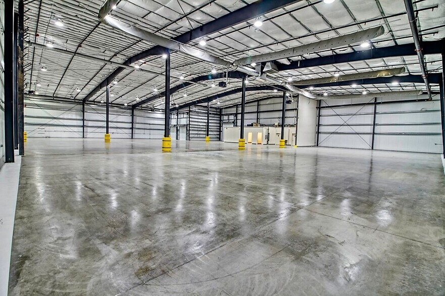 More Photos Of 5811 Sandpiper Dr, Missoula Warehouse For Lease