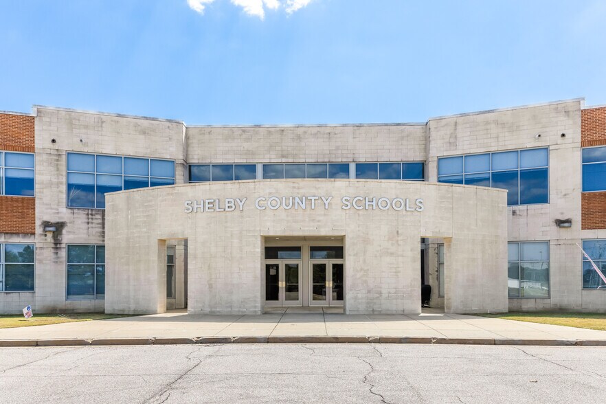 More Photos Of 2800 Grays Creek Dr, Arlington Office For Sale