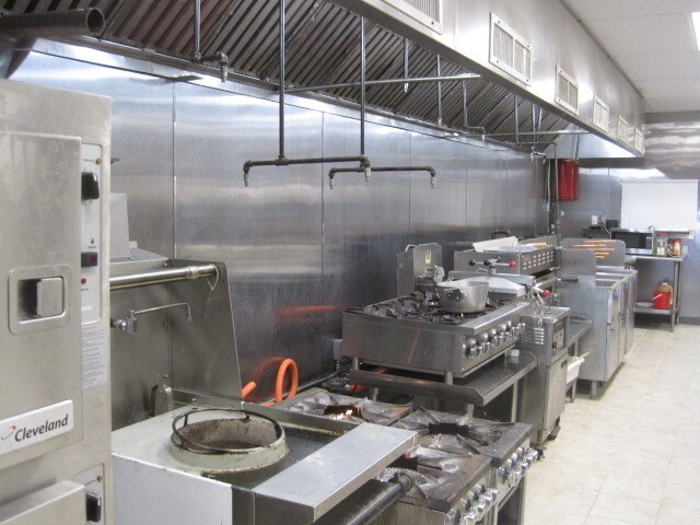 More Photos Of 3331 Plaza Way, Waldorf Restaurant For Lease