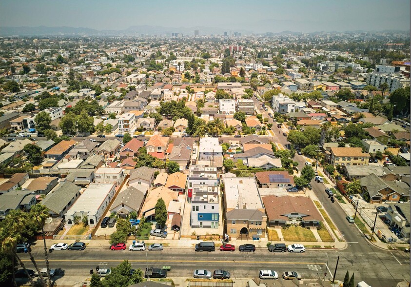 More Photos Of 1165 W 39th St, Los Angeles Apartments For Sale