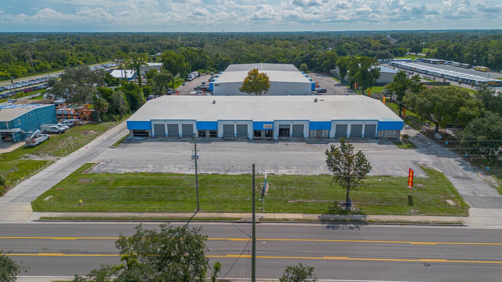 More Photos Of 2205 Forsyth Rd, Orlando Flex For Lease