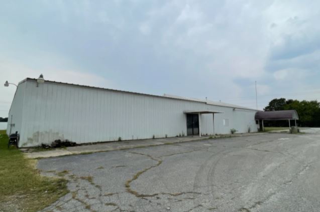 More Photos Of Hwys 59 & 10, Grove Restaurant For Sale