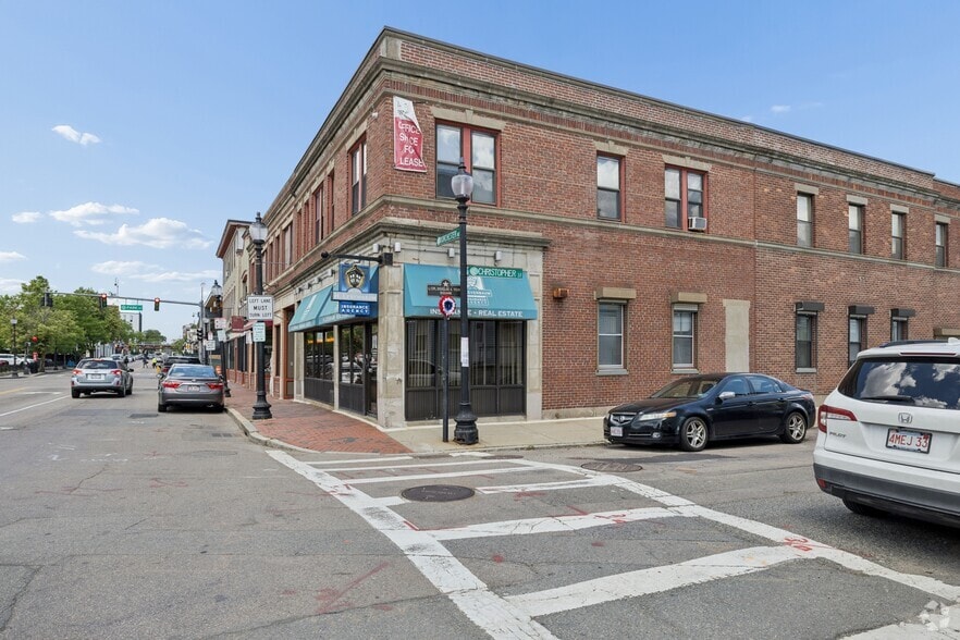 More Photos Of 1534 Dorchester Ave, Dorchester Storefront Retail Office For Lease