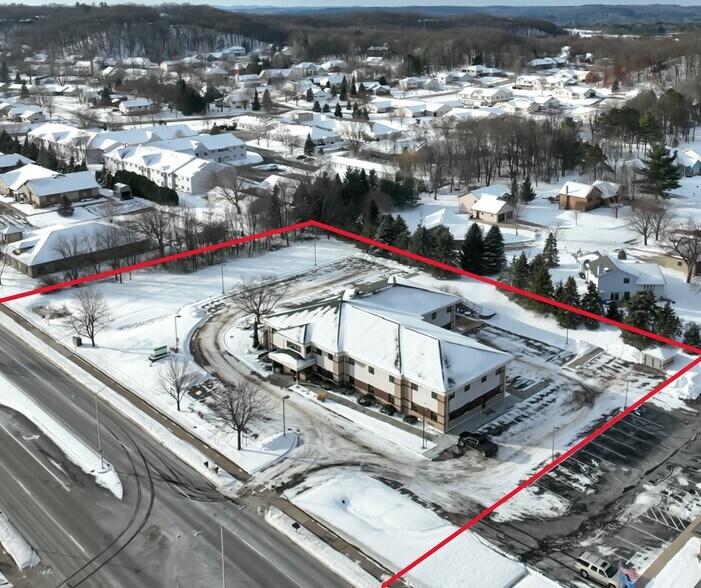 More Photos Of 3624 Oakwood Hills Pky, Eau Claire Office For Sale