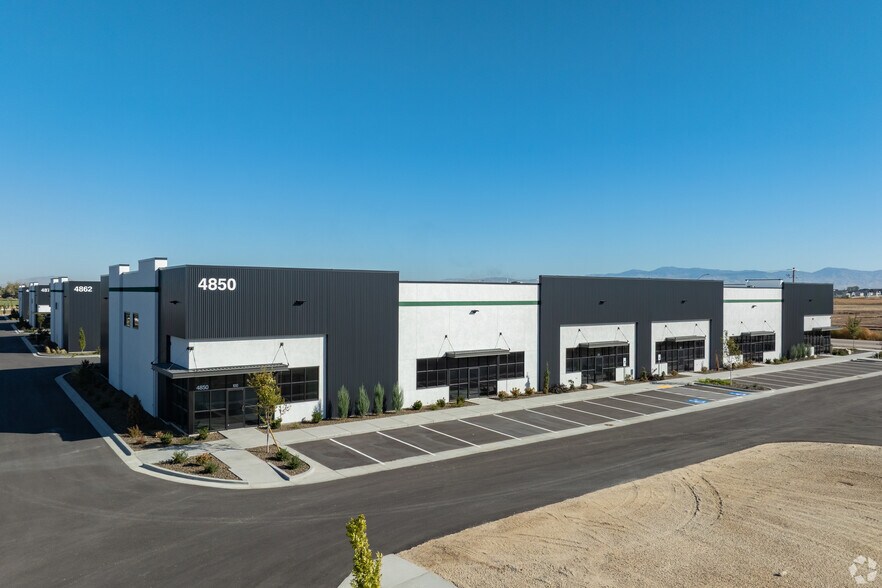 More Photos Of 4886 W Grand Mogul Dr, Meridian Unknown For Lease