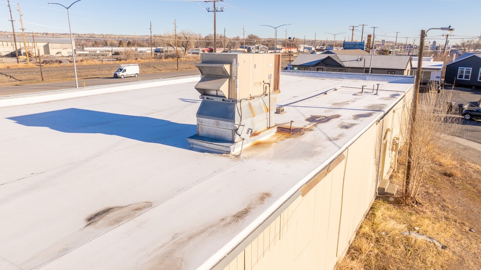 More Photos Of 1 MacArthur Ave, Billings Freestanding For Sale