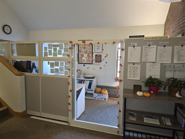 More Photos Of 105 Main St, Windsor Office For Sale