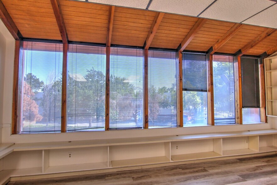 More Photos Of 1400 Wedekind Rd, Reno Office For Sale