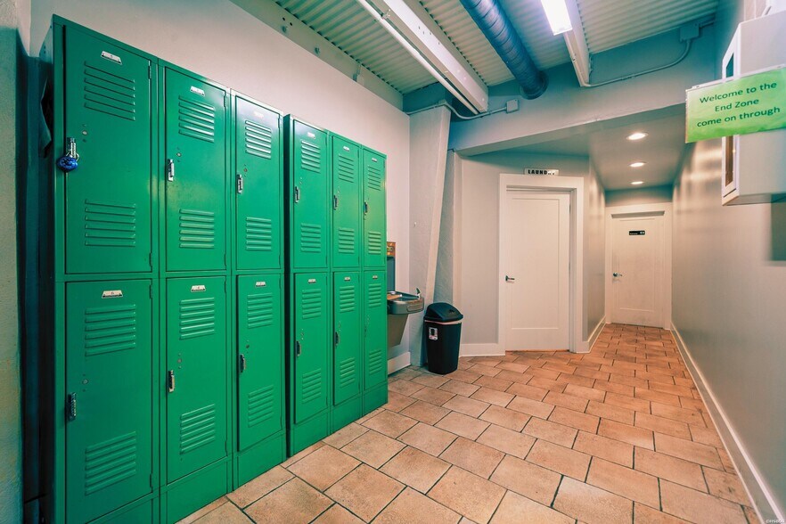 More Photos Of , Hot Springs General Retail For Sale