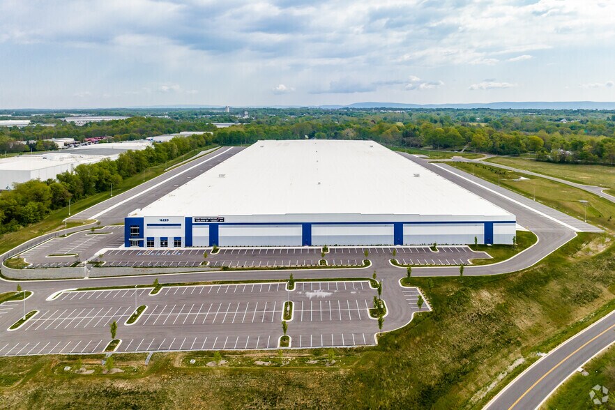 More Photos Of 16220 Hopewell Rd, Williamsport Distribution For Lease