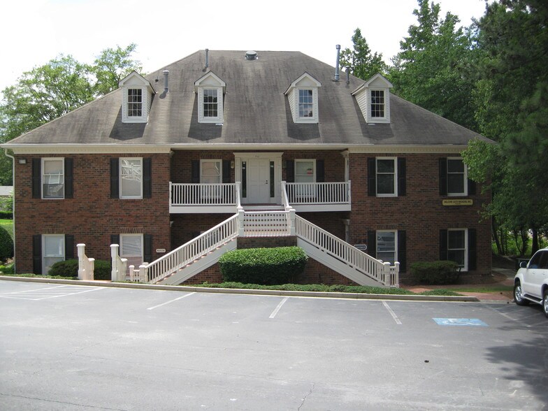 More Photos Of 724-734 Holcomb Bridge Rd, Norcross Loft Creative Space For Sale