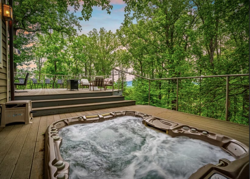 More Photos Of 390 Saddleback Knl, Nellysford Specialty For Sale