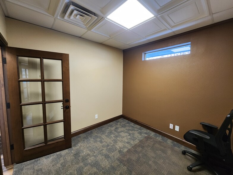 More Photos Of 4700 S College Ave, Fort Collins Office For Lease
