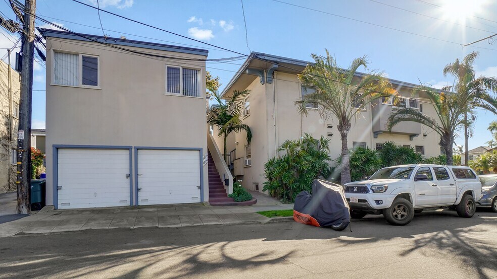 More Photos Of 4141-4147 Ingalls St, San Diego Apartments For Sale