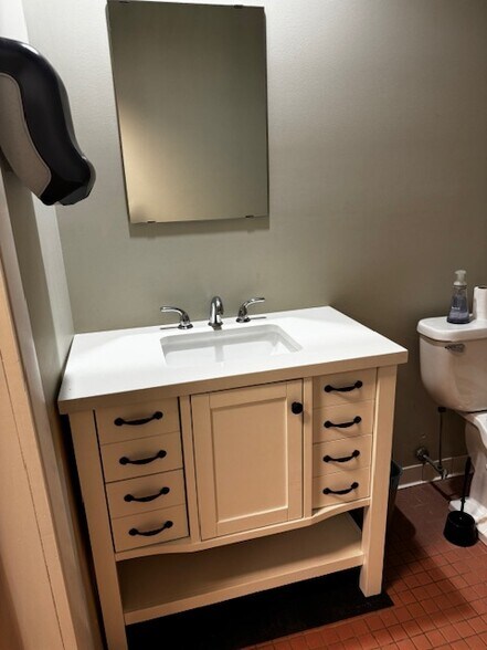 More Photos Of 59 D Monroe Ave, Pittsford Medical For Lease