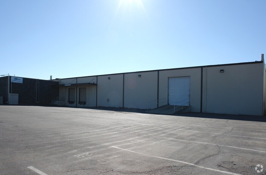 More Photos Of 4320 Roseville Rd, North Highlands Warehouse For Sale
