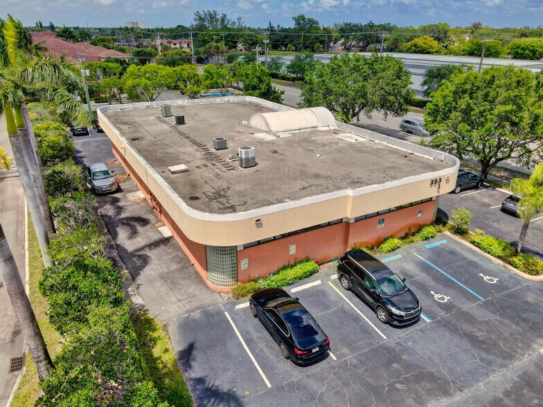 More Photos Of 3537 Forest Hill Blvd, West Palm Beach Medical For Lease