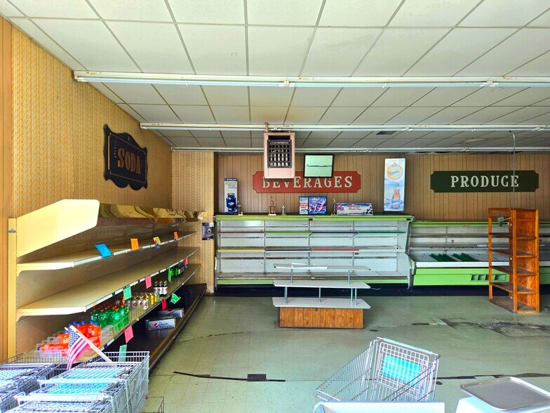 More Photos Of 24 W Main St, Mohawk Convenience Store For Sale