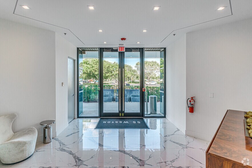 More Photos Of 55 Weston Rd, Sunrise Office For Lease