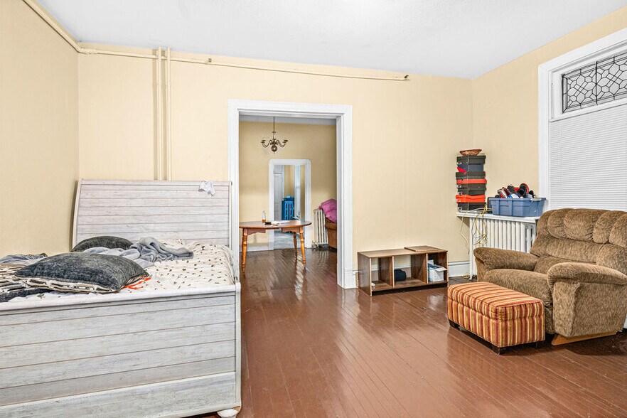 More Photos Of 1426-1428 E 1st St, Duluth Apartments For Sale