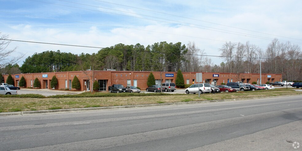 More Photos Of 861 Old Knight Rd, Knightdale Flex For Lease