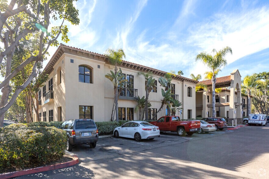 More Photos Of 15721-15725 Pomerado Rd, Poway Medical For Lease