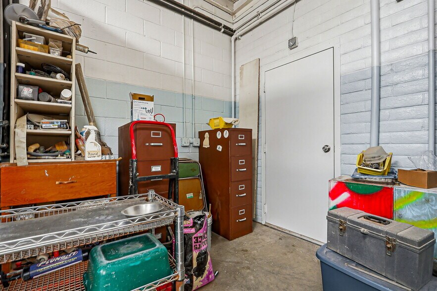 More Photos Of 10050 Mccombs St, El Paso Medical For Sale